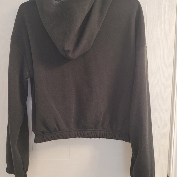 Cropped Hoodie - Picture 2 of 3